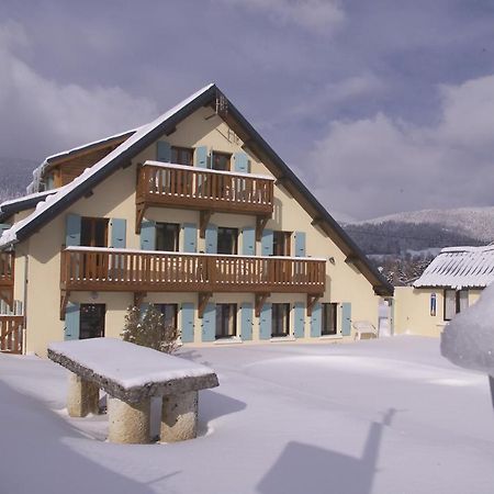 Hotel Restaurant Les Tilleuls Autrans-Meaudre-en-Vercors Exterior foto